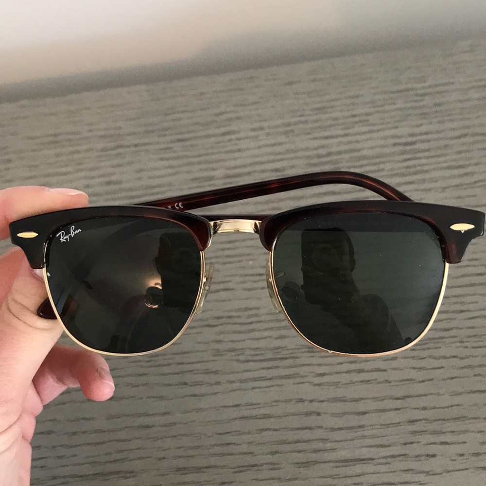 Rayban wayfarers